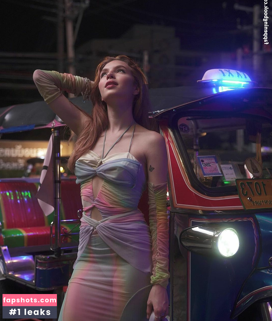 Fernanda Schneider gallery photo #91