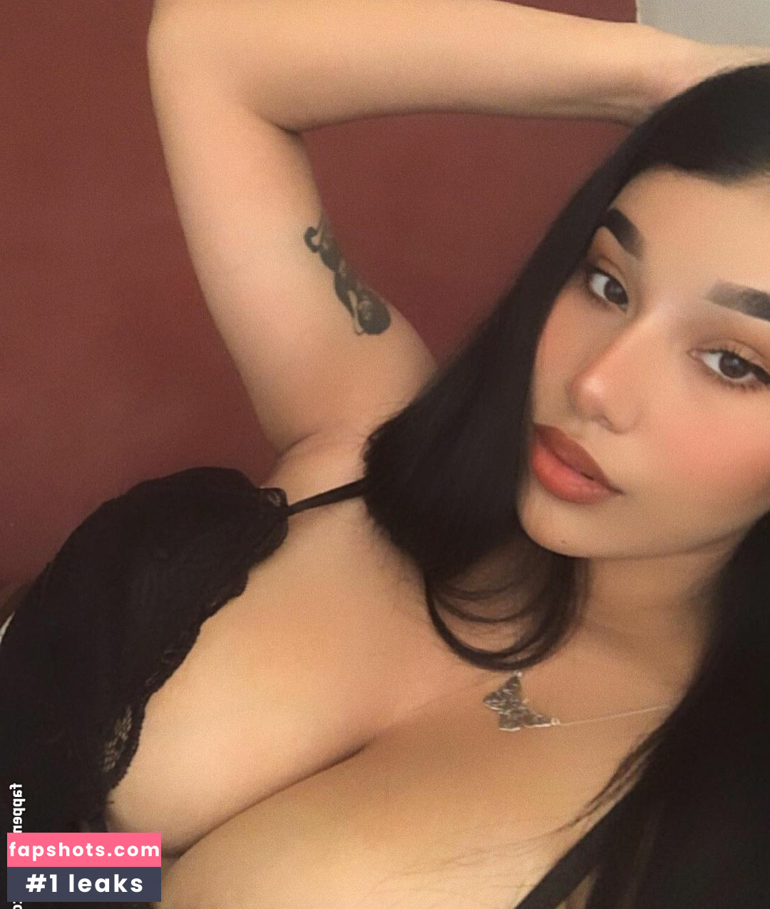 Fernanda V Nude Leaks OnlyFans Photos #24 - LeakJerk