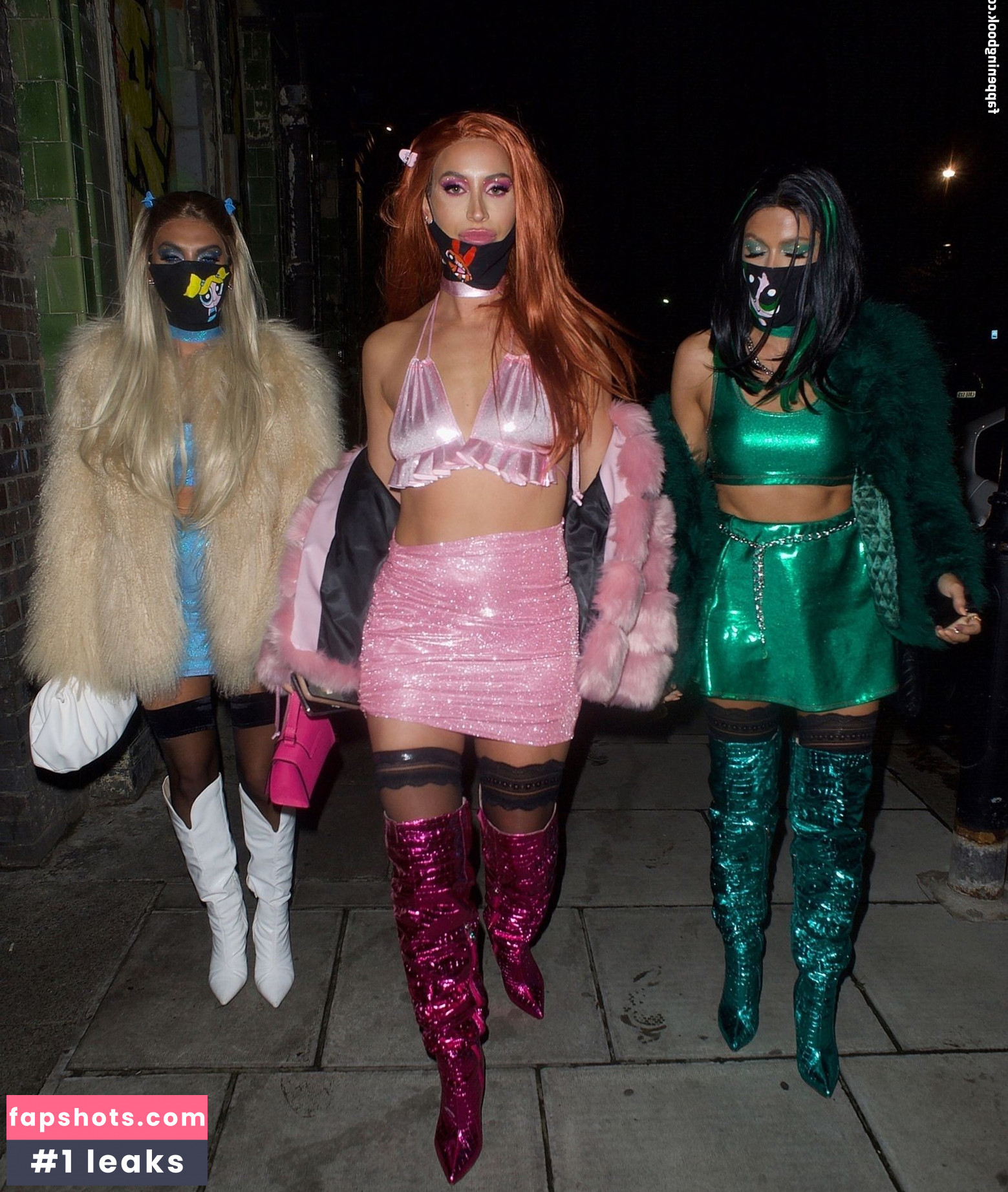 Ferne McCann gallery photo #107