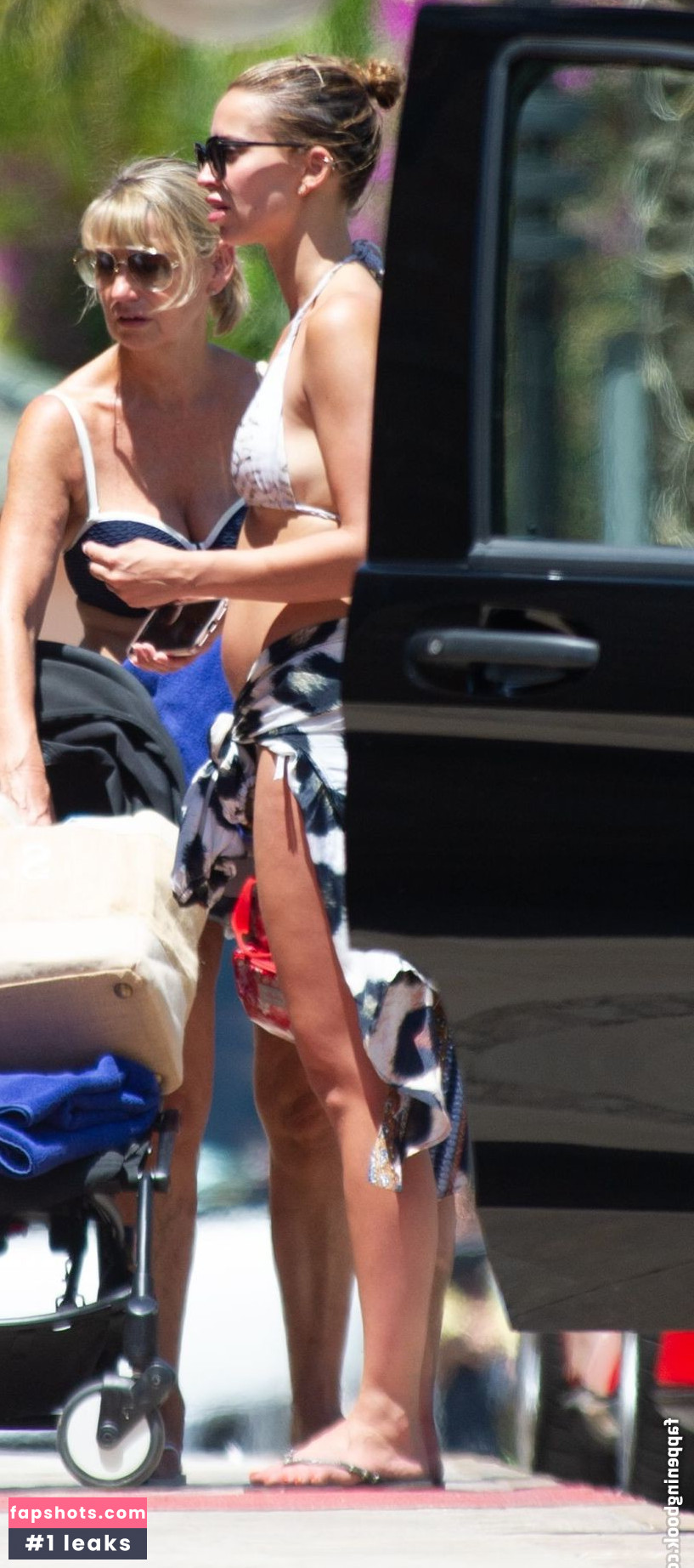 Ferne McCann gallery photo #141