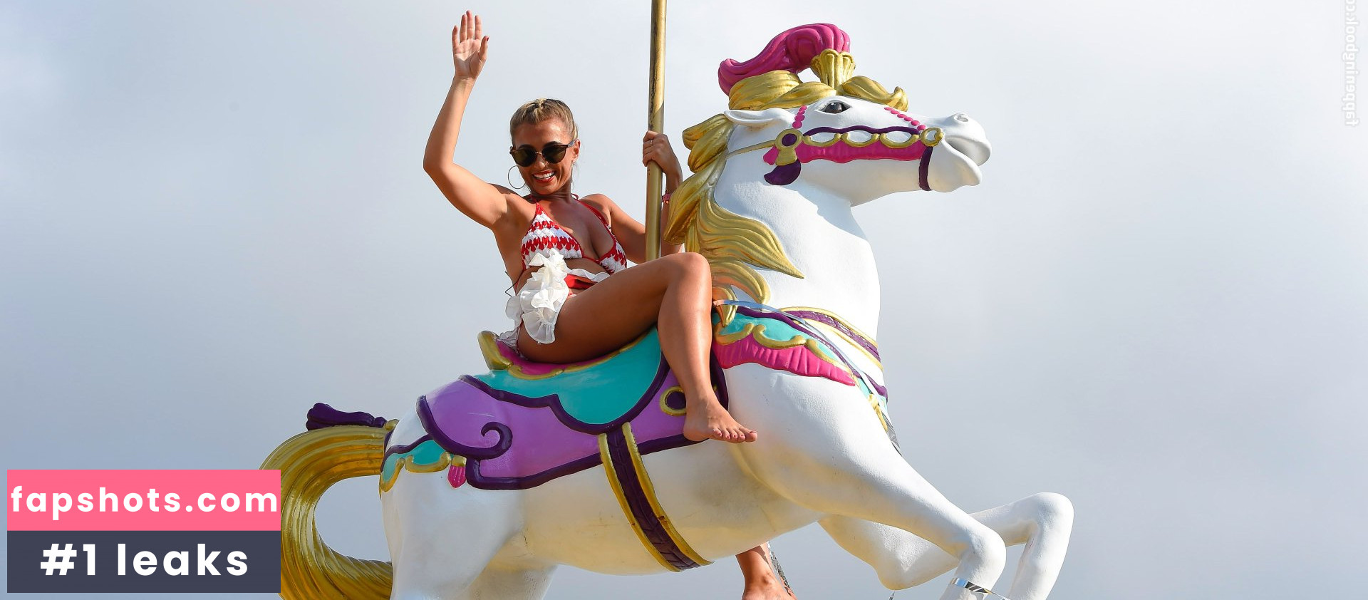 Ferne McCann gallery photo #235