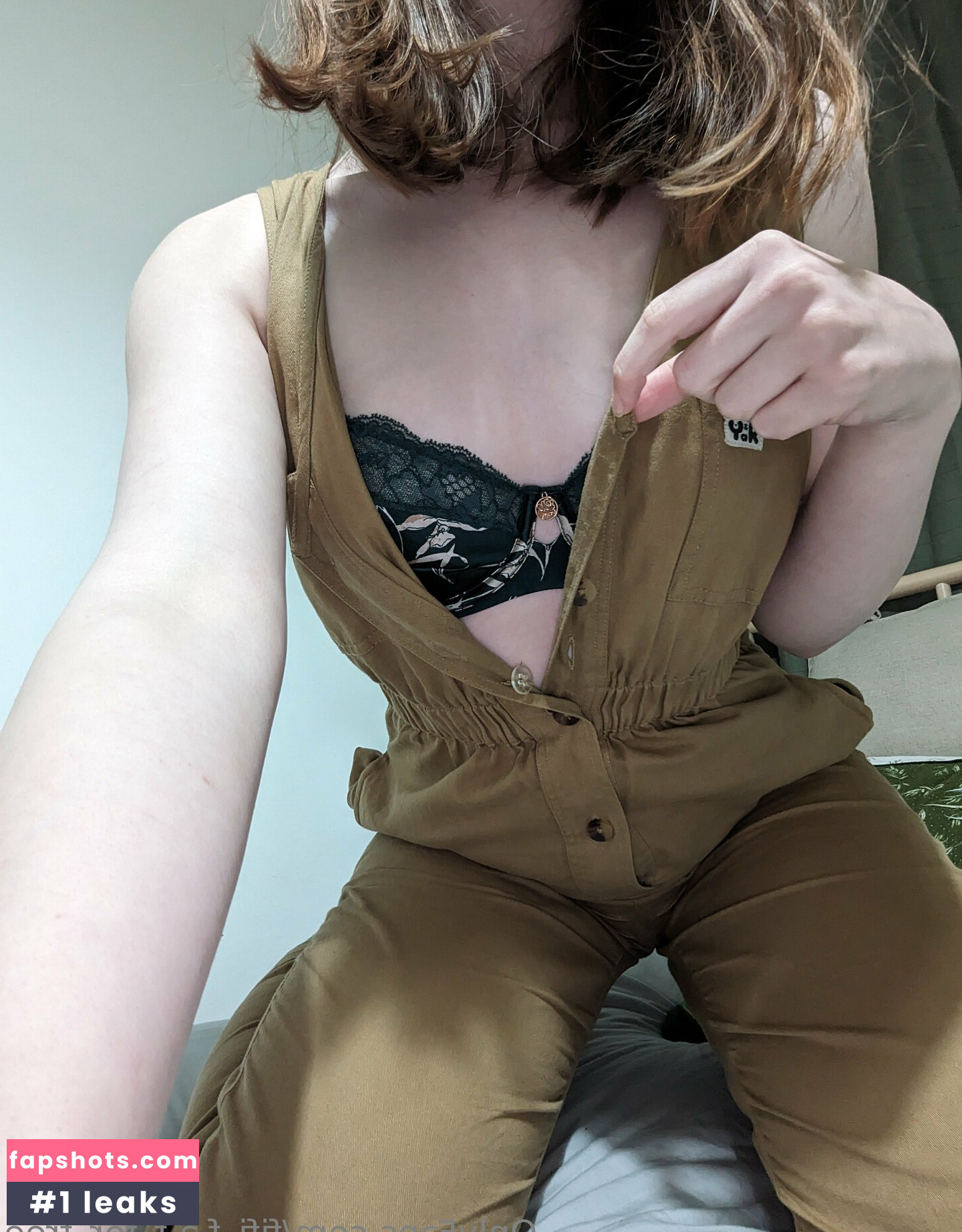 fifi_f.a.f_for_free nude babe gallery