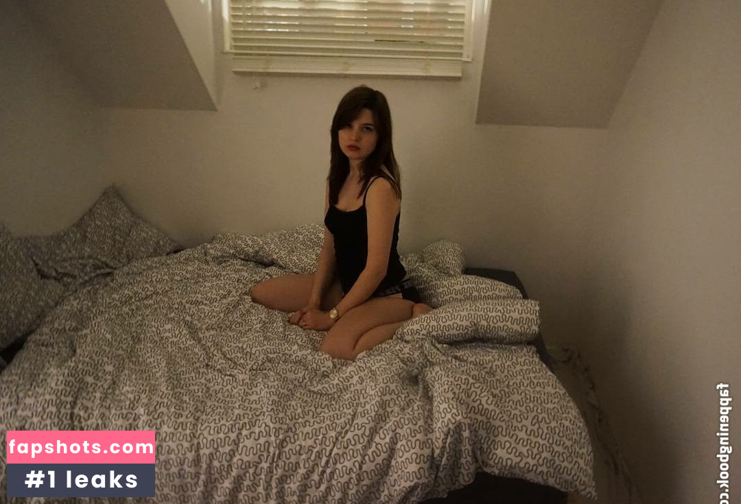 Fiiiflee Nude Leaks OnlyFans Photos #3 - LeakJerk