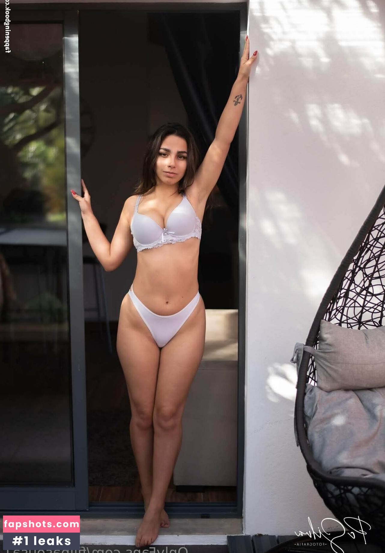 Filipa Sousa gallery photo #12