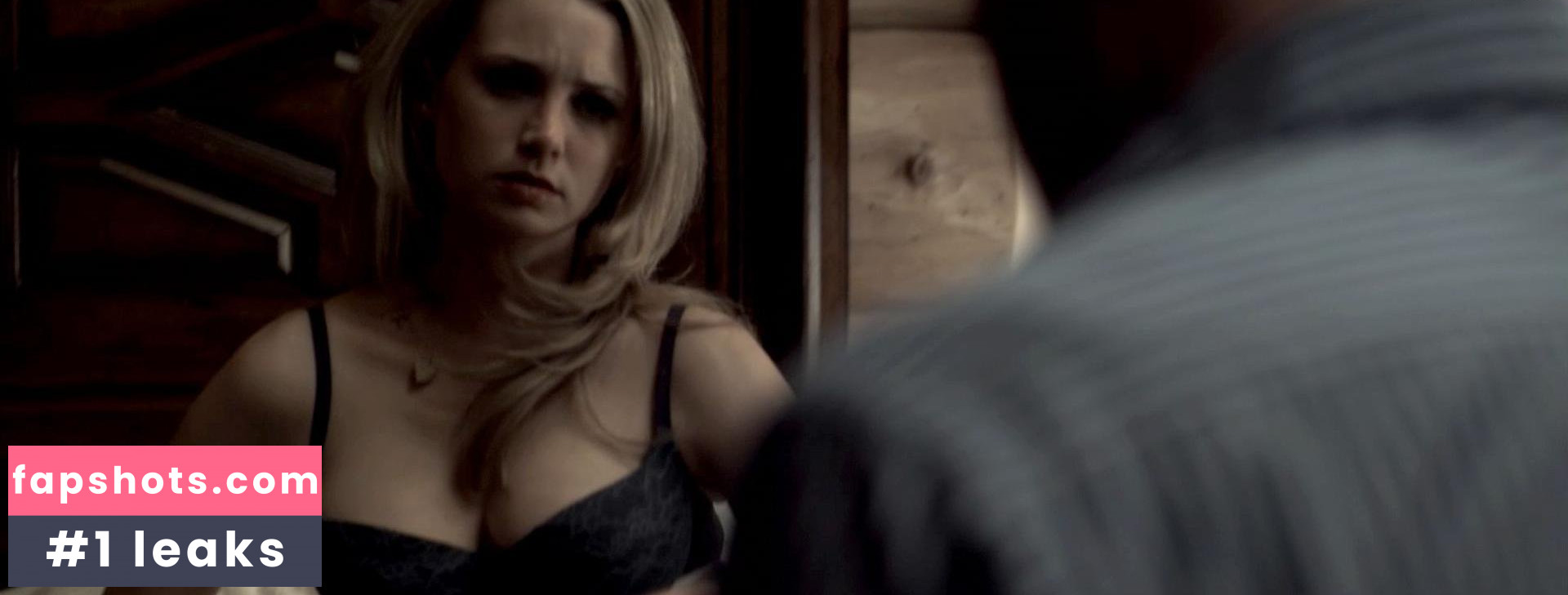 Fiona Gubelmann gallery photo #36