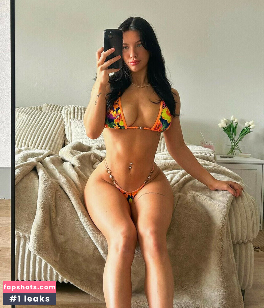 Fiona Mae gallery photo #13