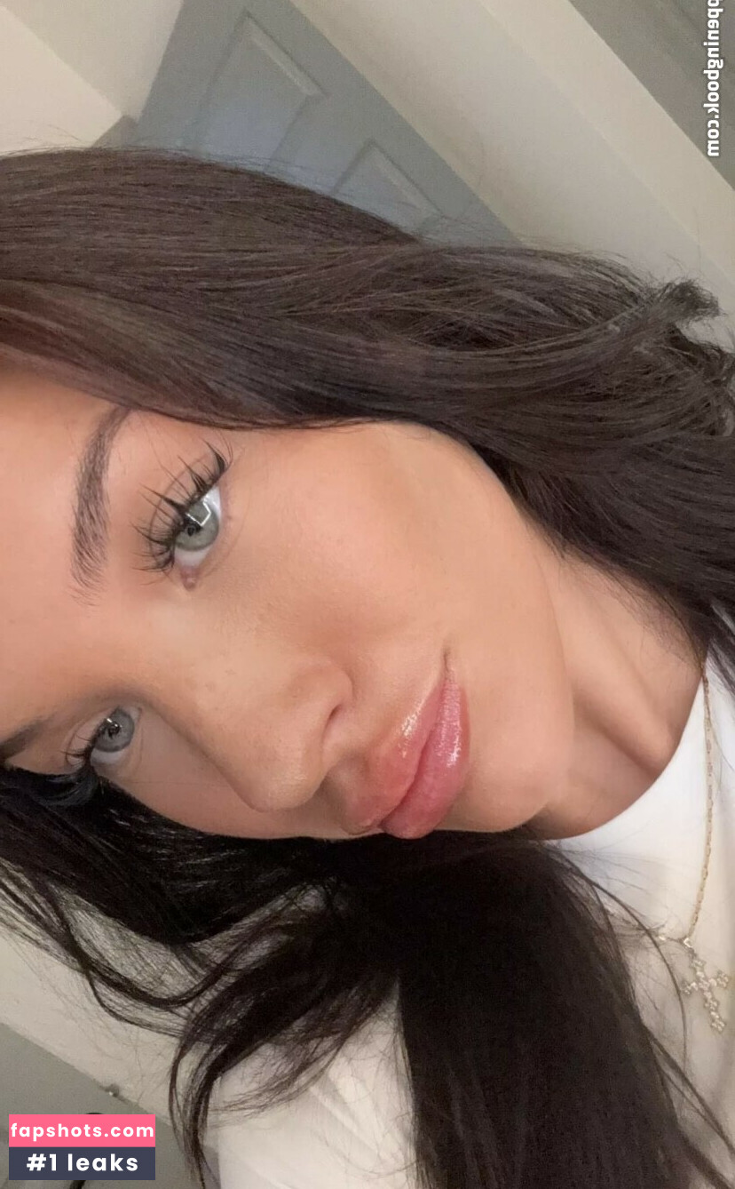 Fiona Mae gallery photo #20