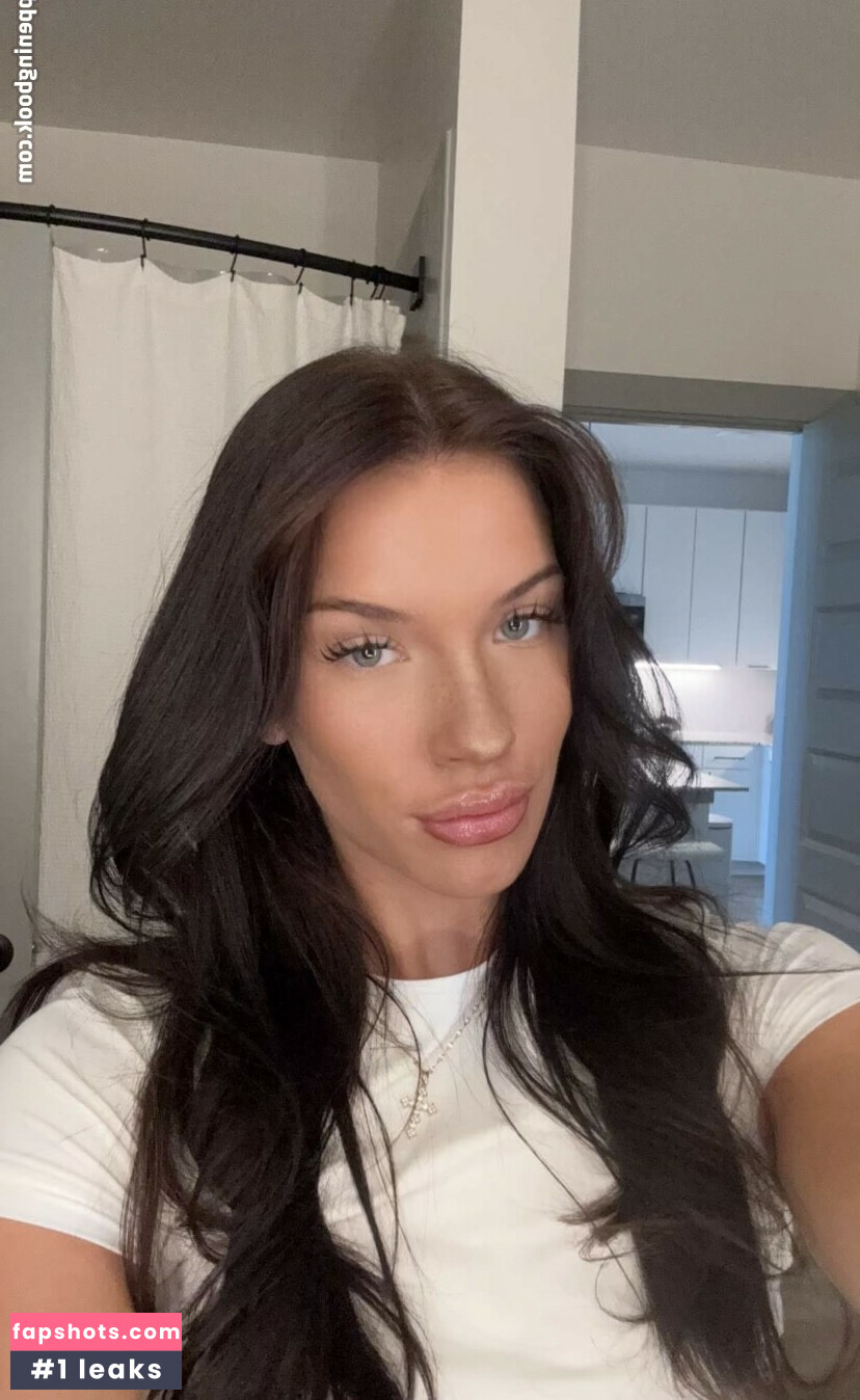 Fiona Mae gallery photo #21