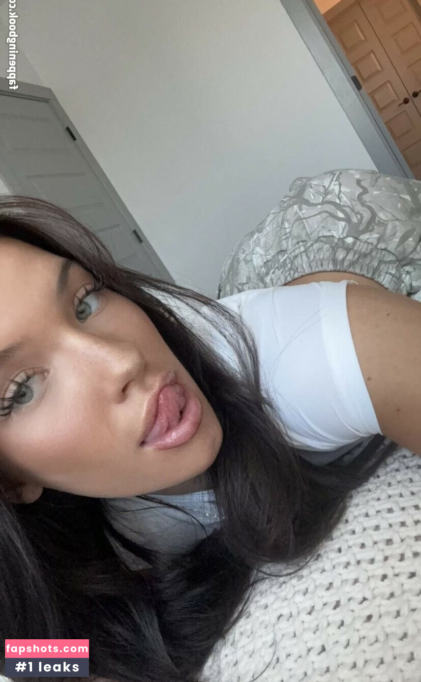 Fiona Mae gallery photo #22