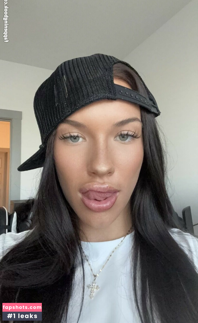 Fiona Mae gallery photo #24