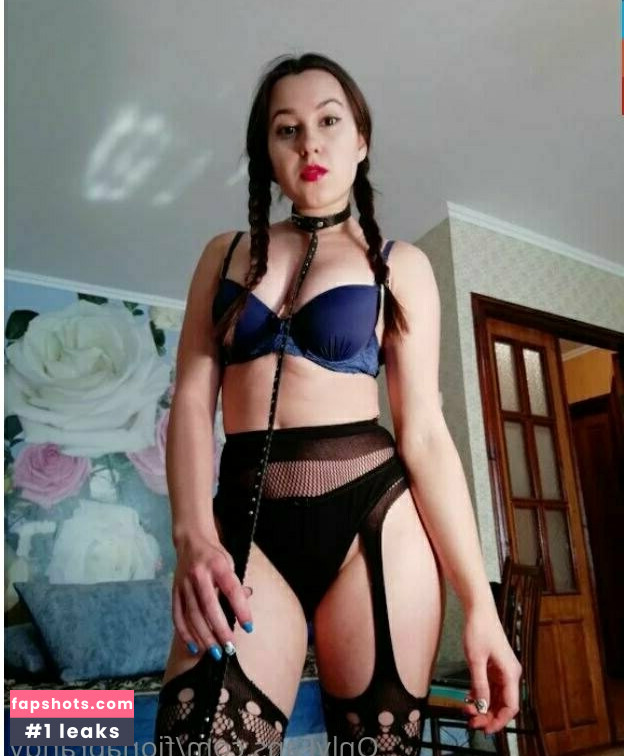 fionabrandy nude babe gallery