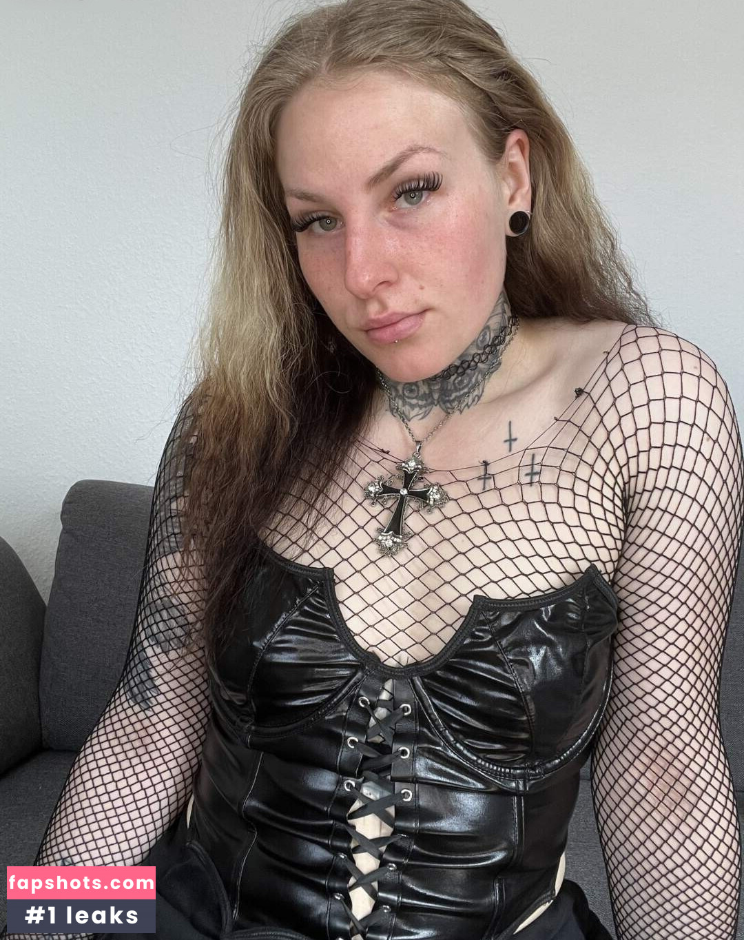 fionafroehlich Nude Leaks OnlyFans Photos #18 - LeakJerk