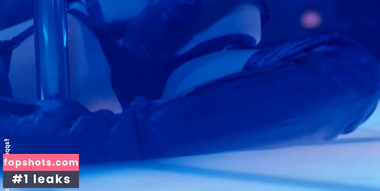 Fiorella Mattheis Nude Leaks OnlyFans Photos #34 - LeakJerk