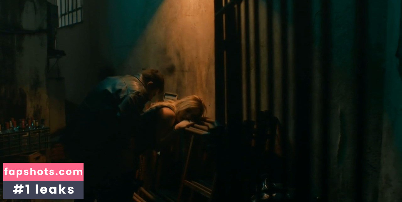 Fiorella Mattheis Nude Leaks OnlyFans Photos #36 - LeakJerk