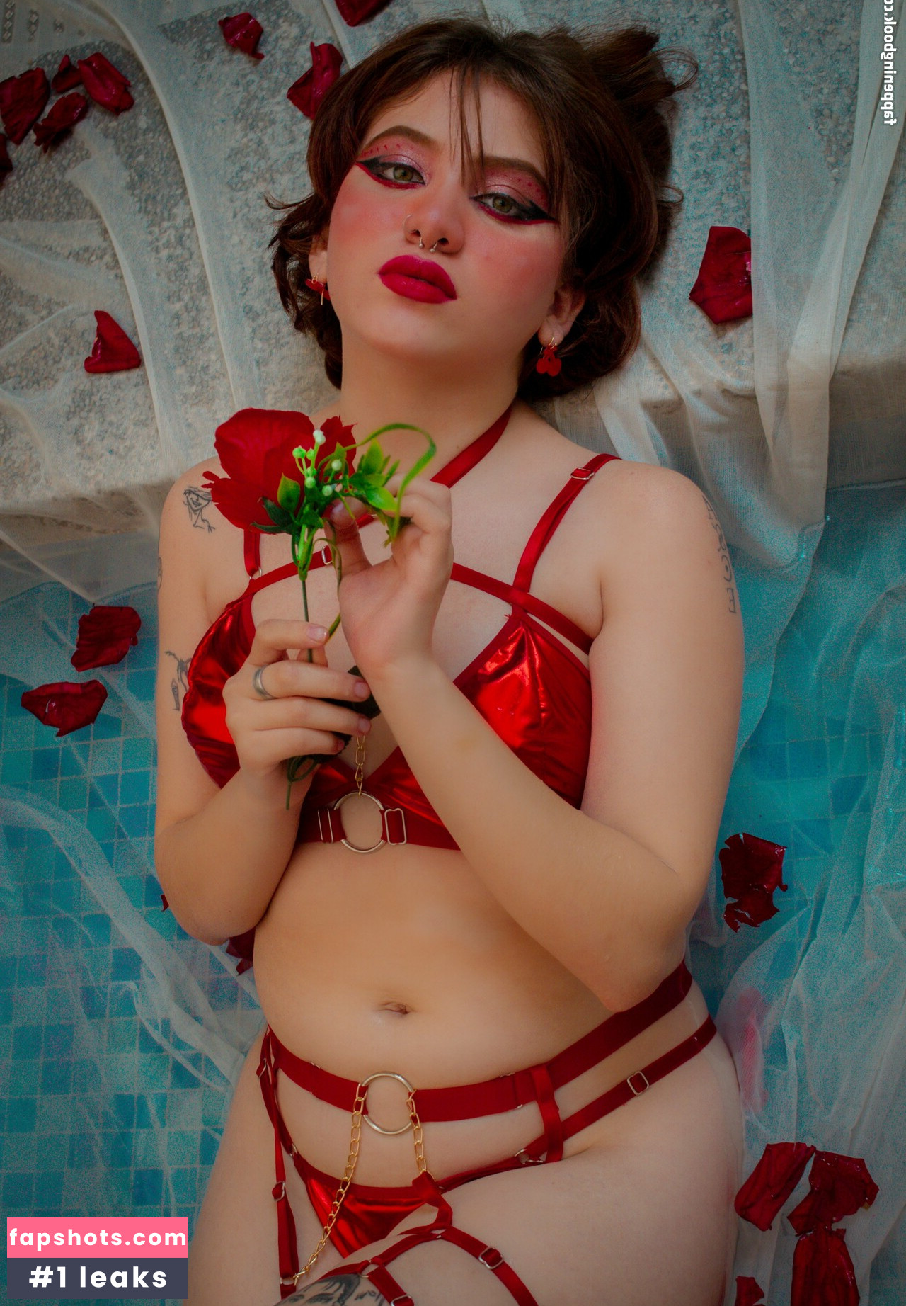 _Fiorella gallery photo #2