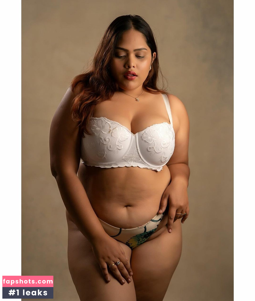 fire___fly9 nude babe gallery