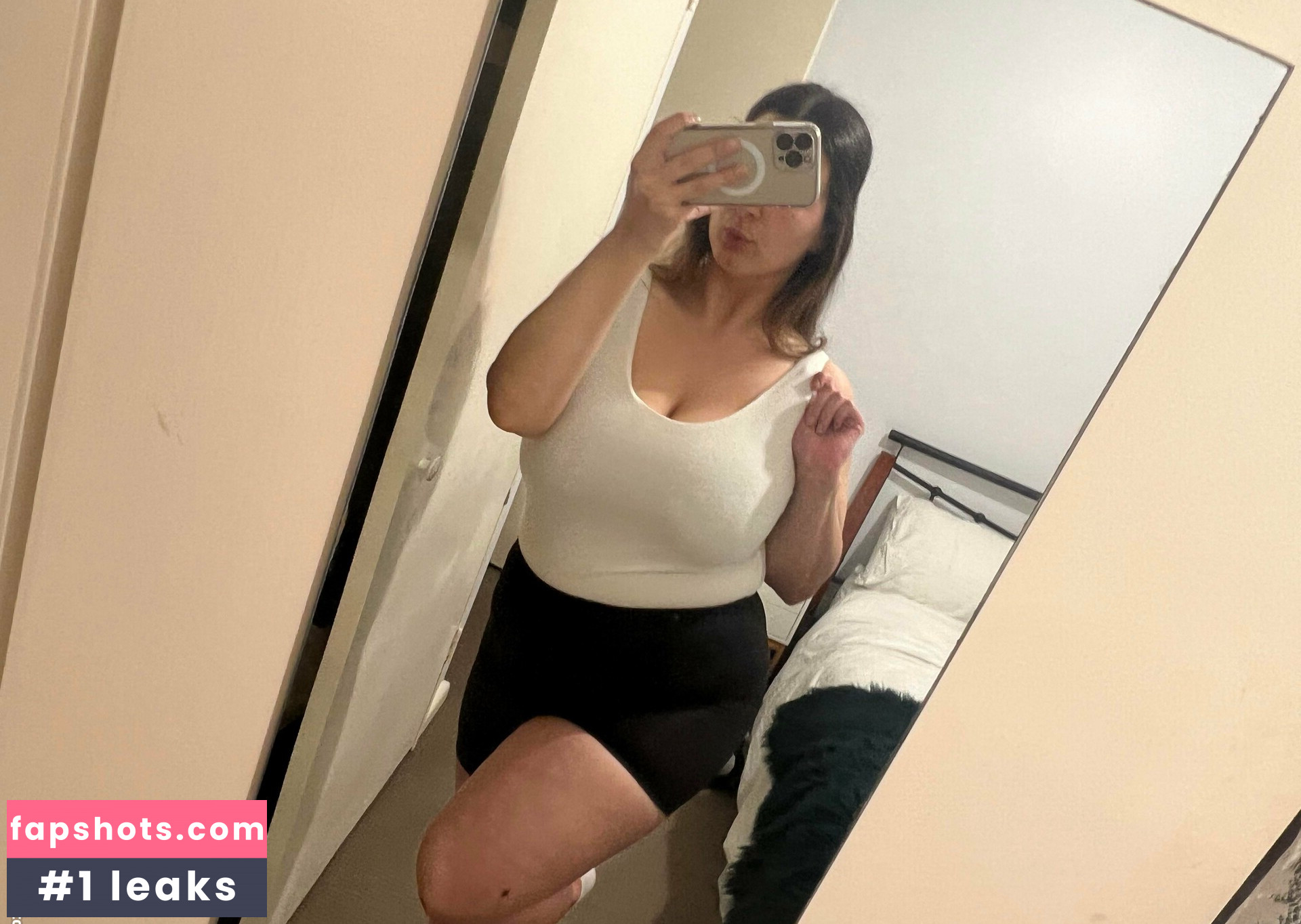 Fireforyoursoul nude babe gallery