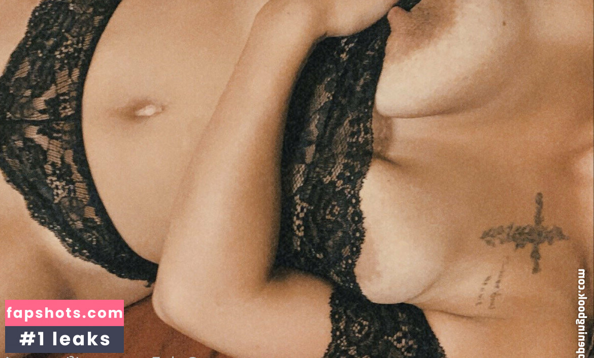 firerose1 Filtración Desnuda OnlyFans Foto #7 - Fapshots