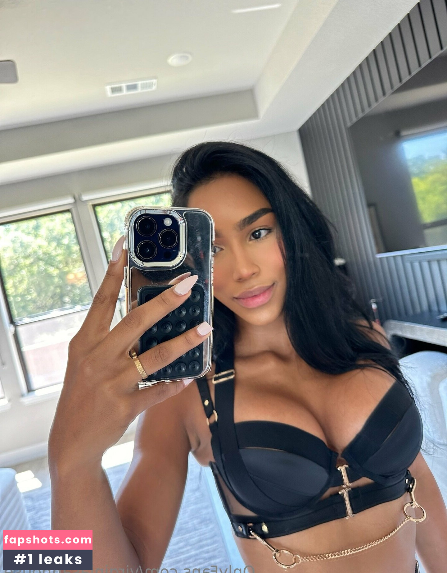 FitBabeXOXO gallery photo #3