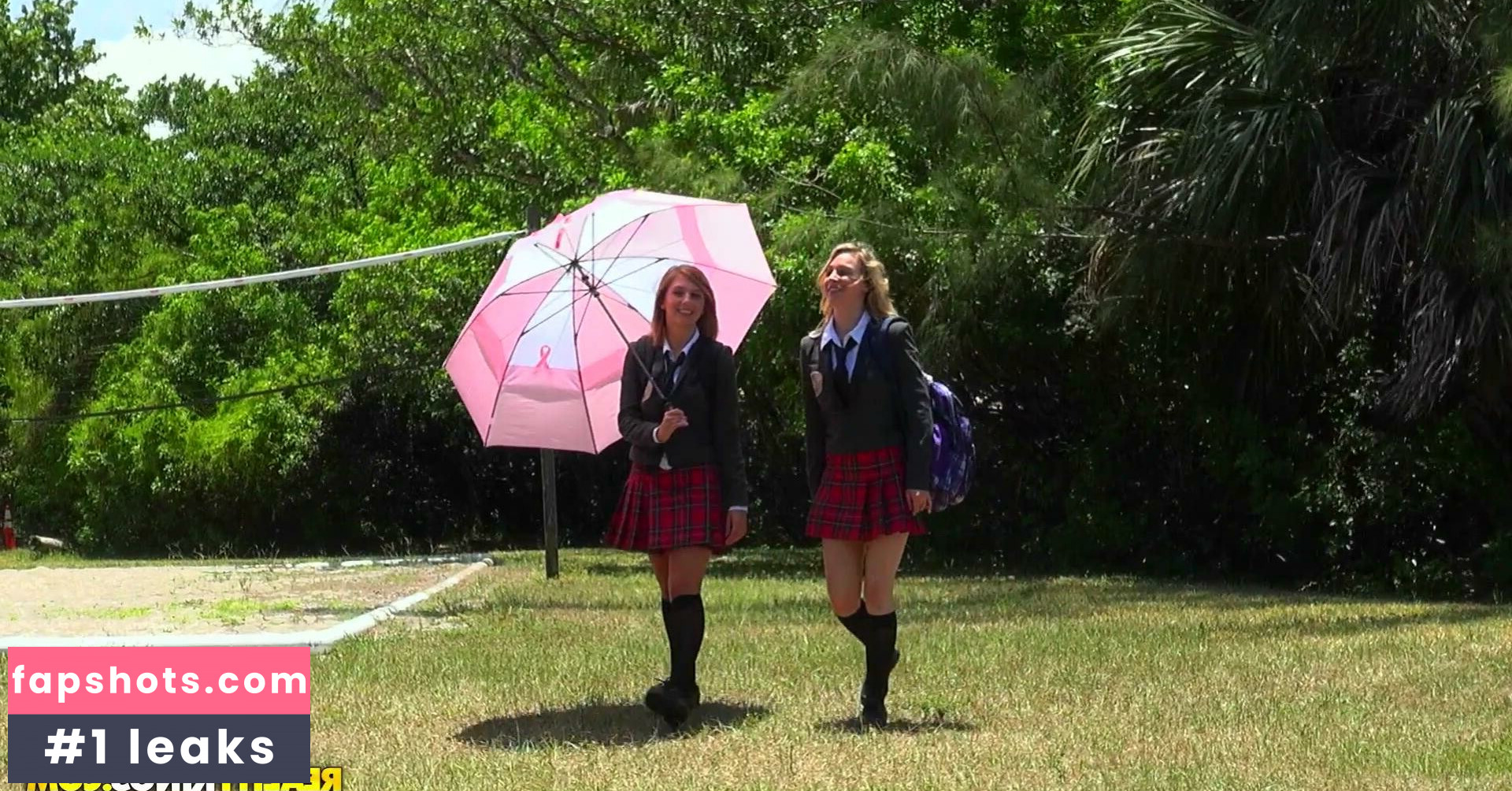 FitBabeXOXO gallery photo #41