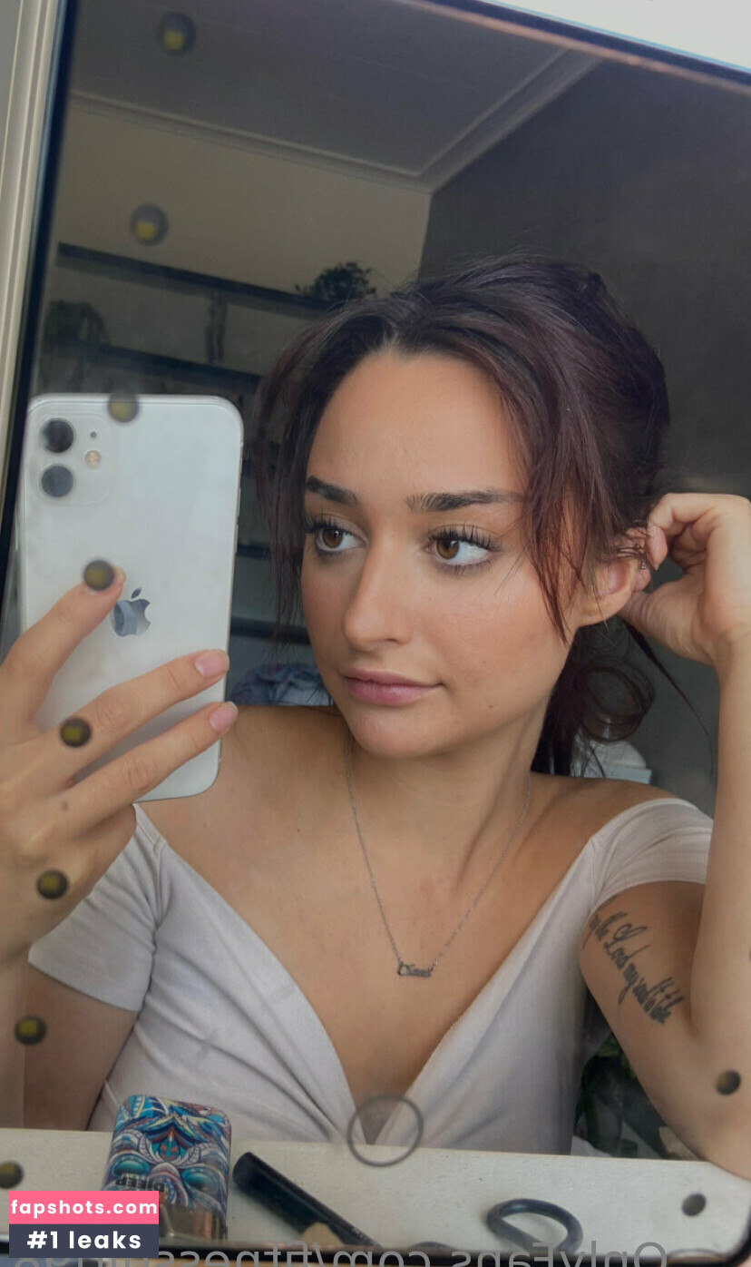 fitnessgirl98 gallery photo #16