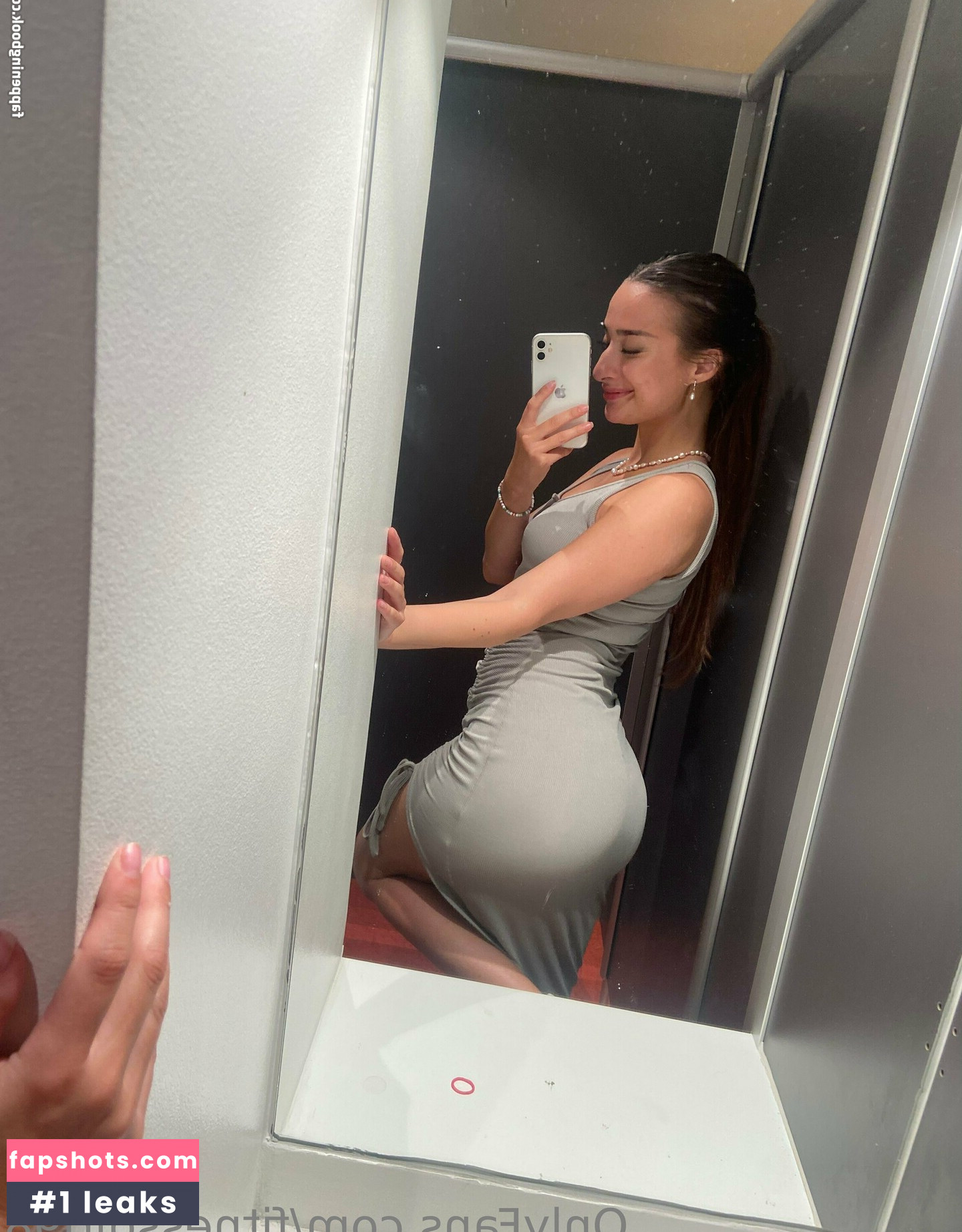 fitnessgirl98 gallery photo #8