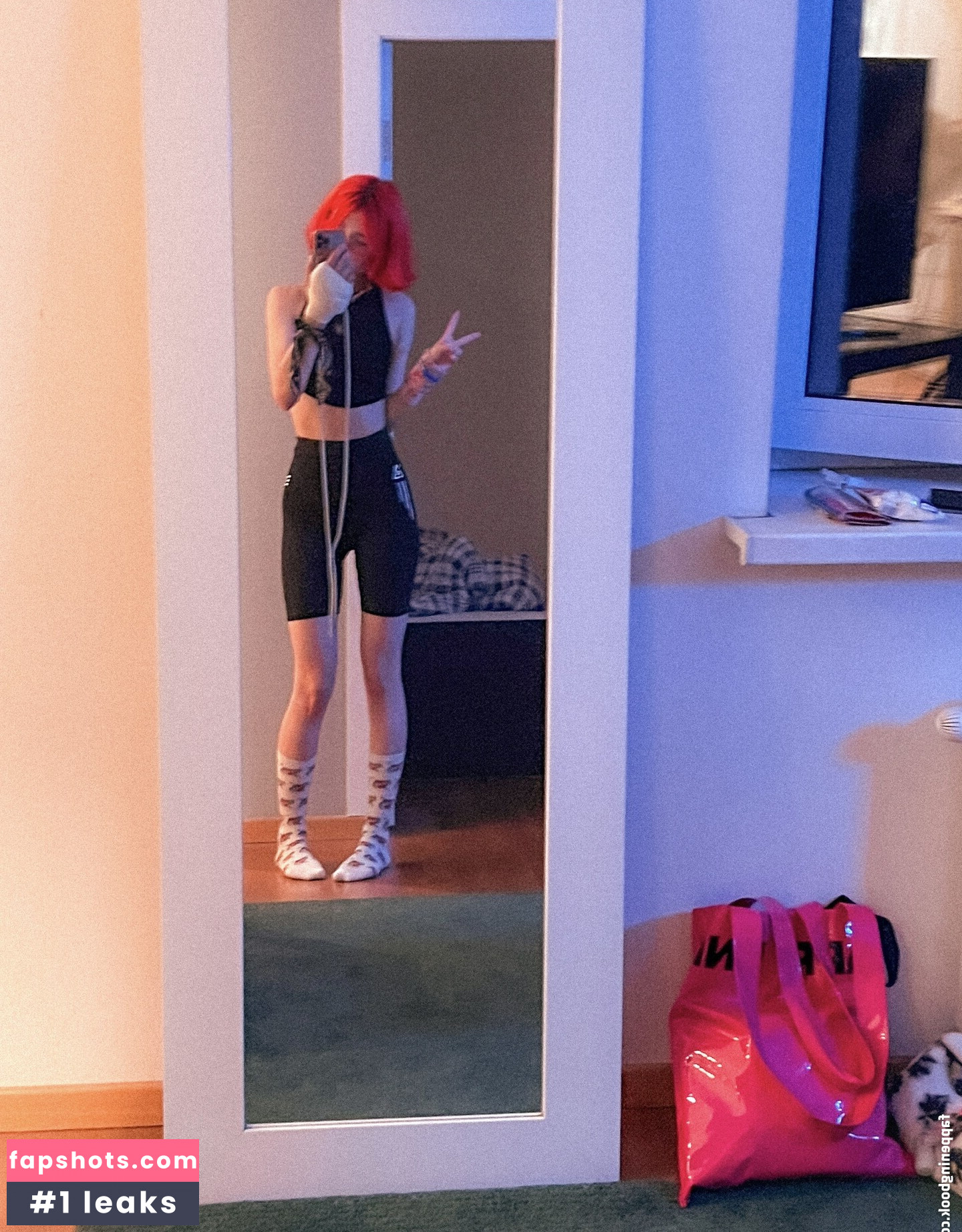 Flaffyx gallery photo #24