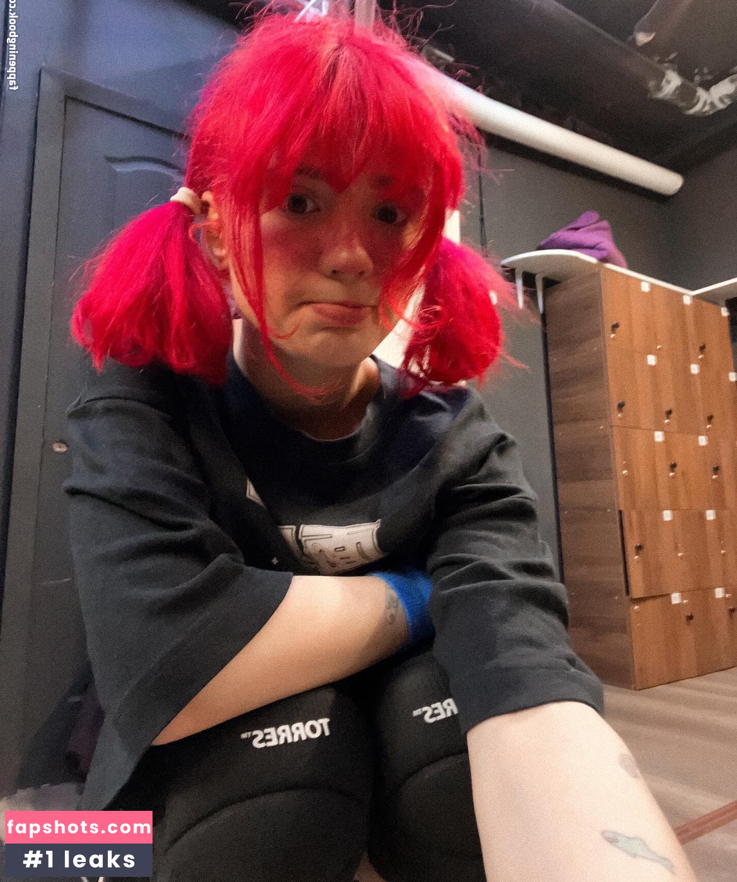 Flaffyx gallery photo #36