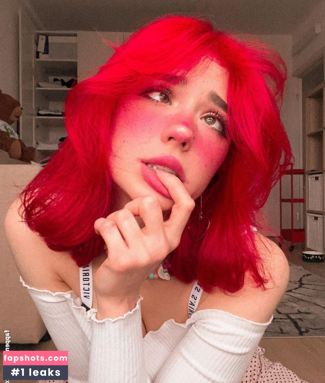 Flaffyx gallery photo #64