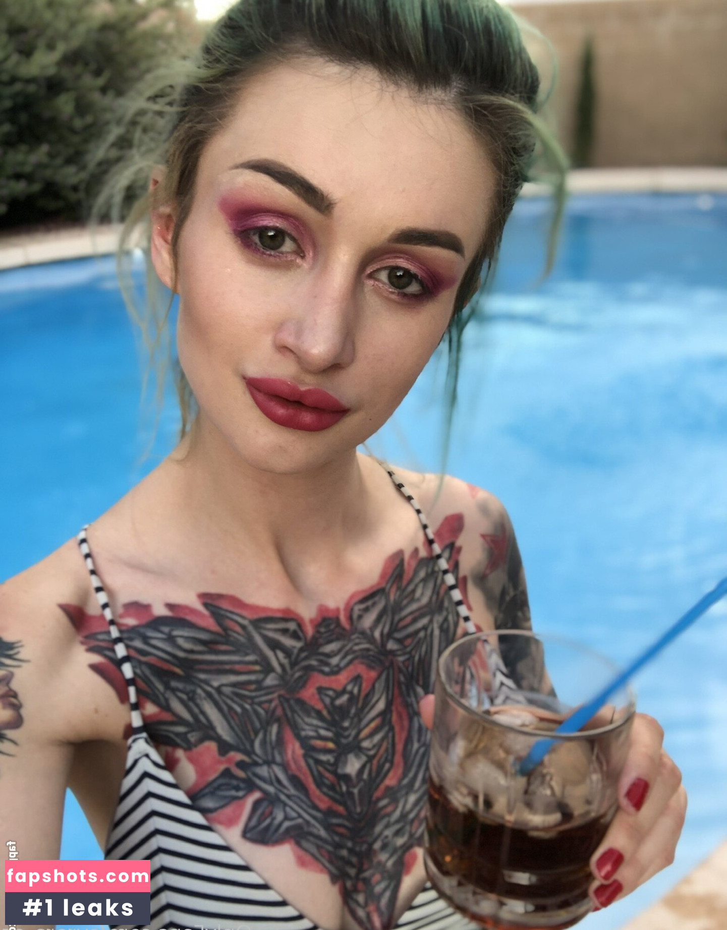 Flame Jade gallery photo #93