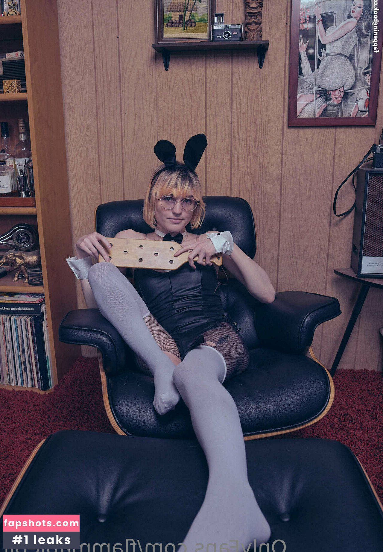 flammableoil nude babe gallery