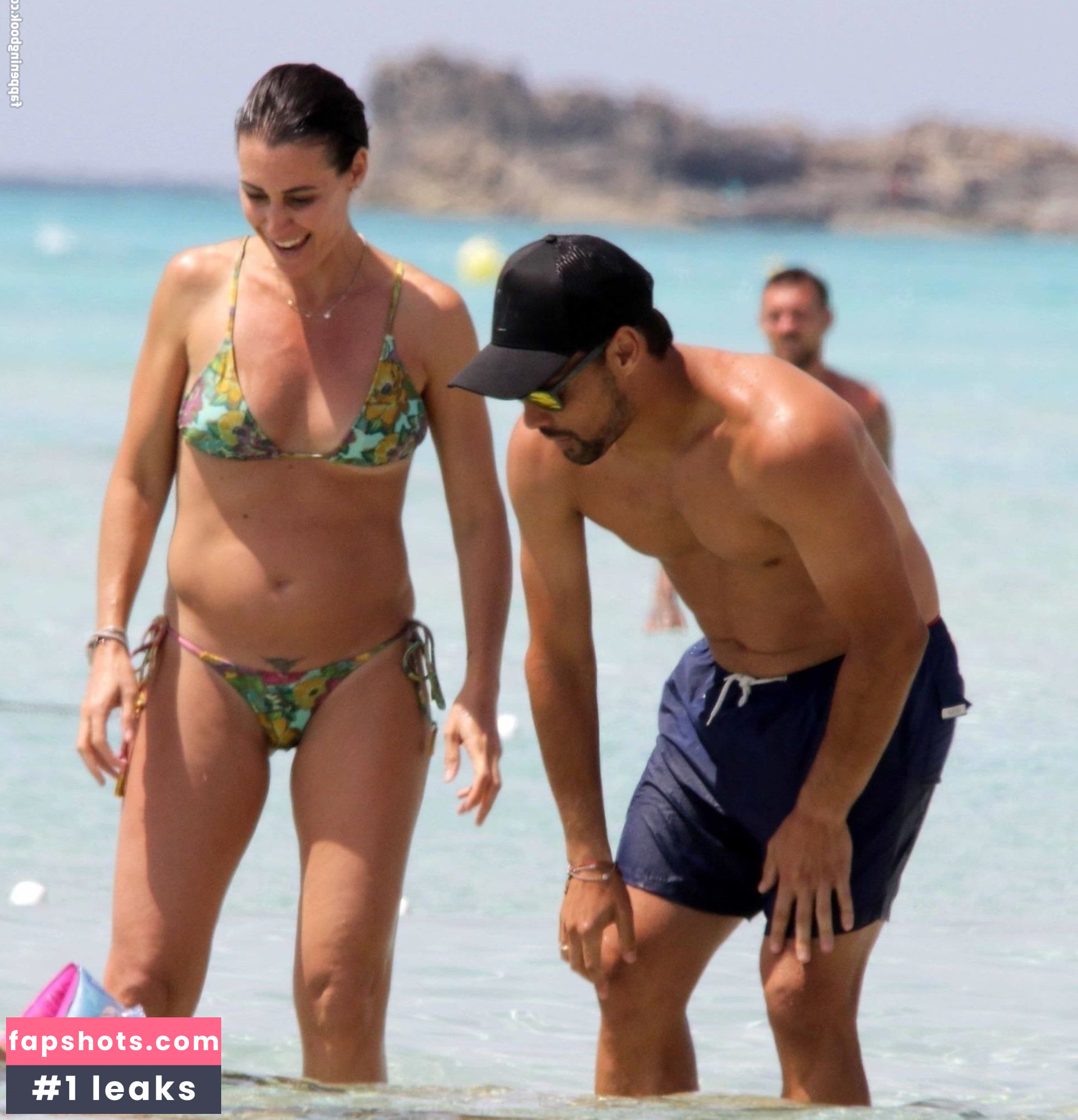 Flavia Pennetta Nude Leaks OnlyFans Photos #2 - LeakJerk