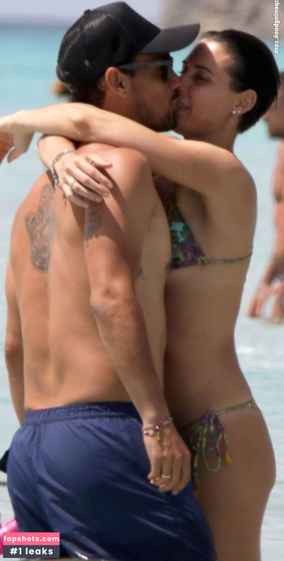 Flavia Pennetta Nude Leaks OnlyFans Photos #33 - LeakJerk