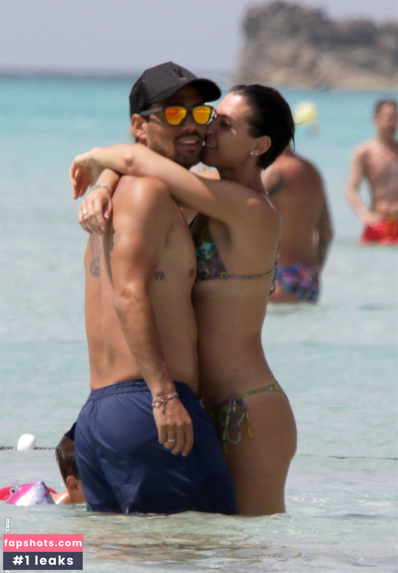 Flavia Pennetta Nude Leaks OnlyFans Photos #10 - LeakJerk