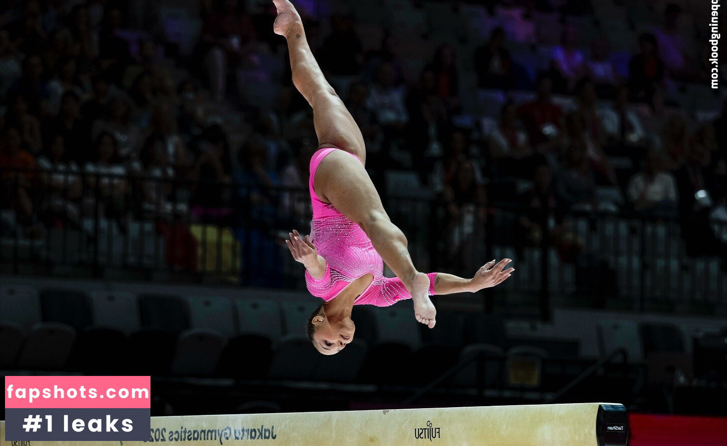 Flávia Saraiva gallery photo #5