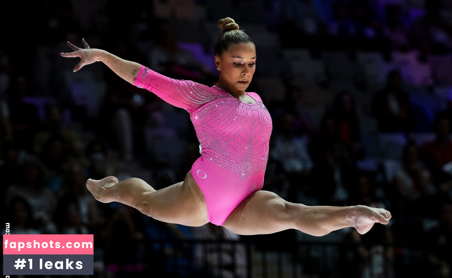 Flávia Saraiva gallery photo #7