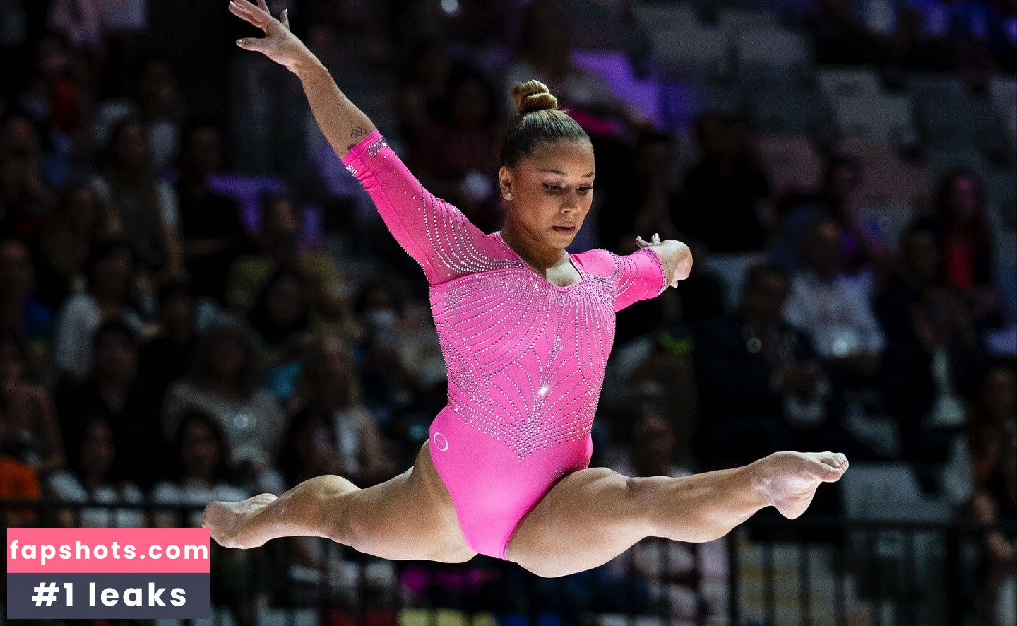 Flávia Saraiva gallery photo #9