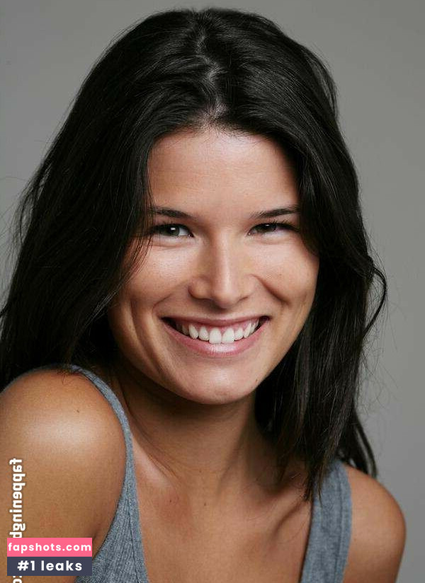 Flavie Pean gallery photo #7