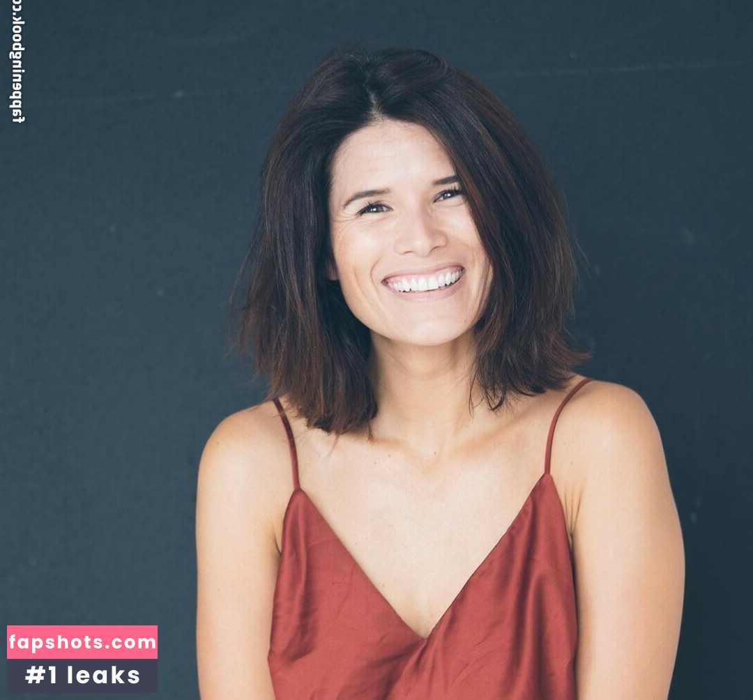 Flavie Pean gallery photo #9