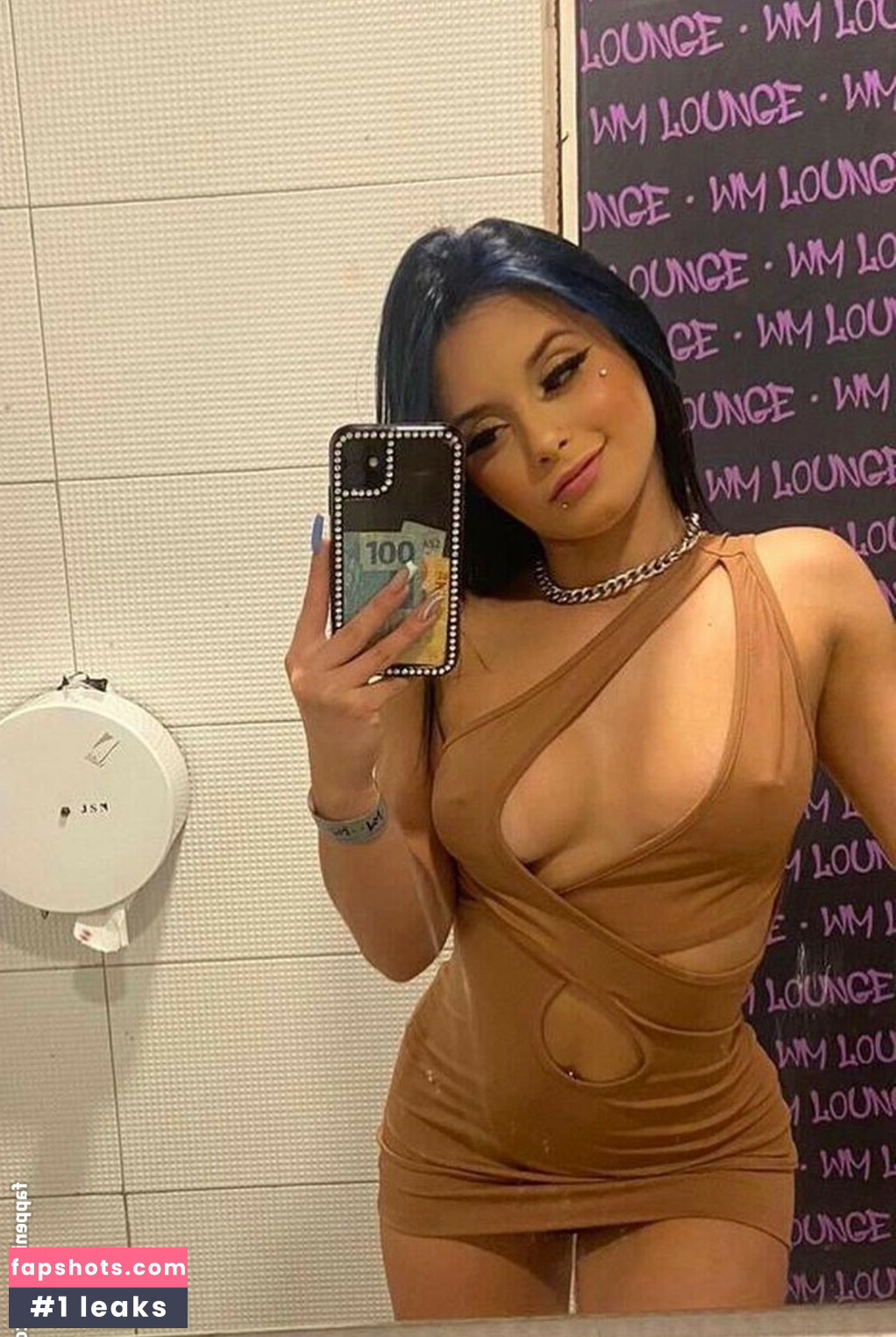 Flavya Monteiro nude babe gallery