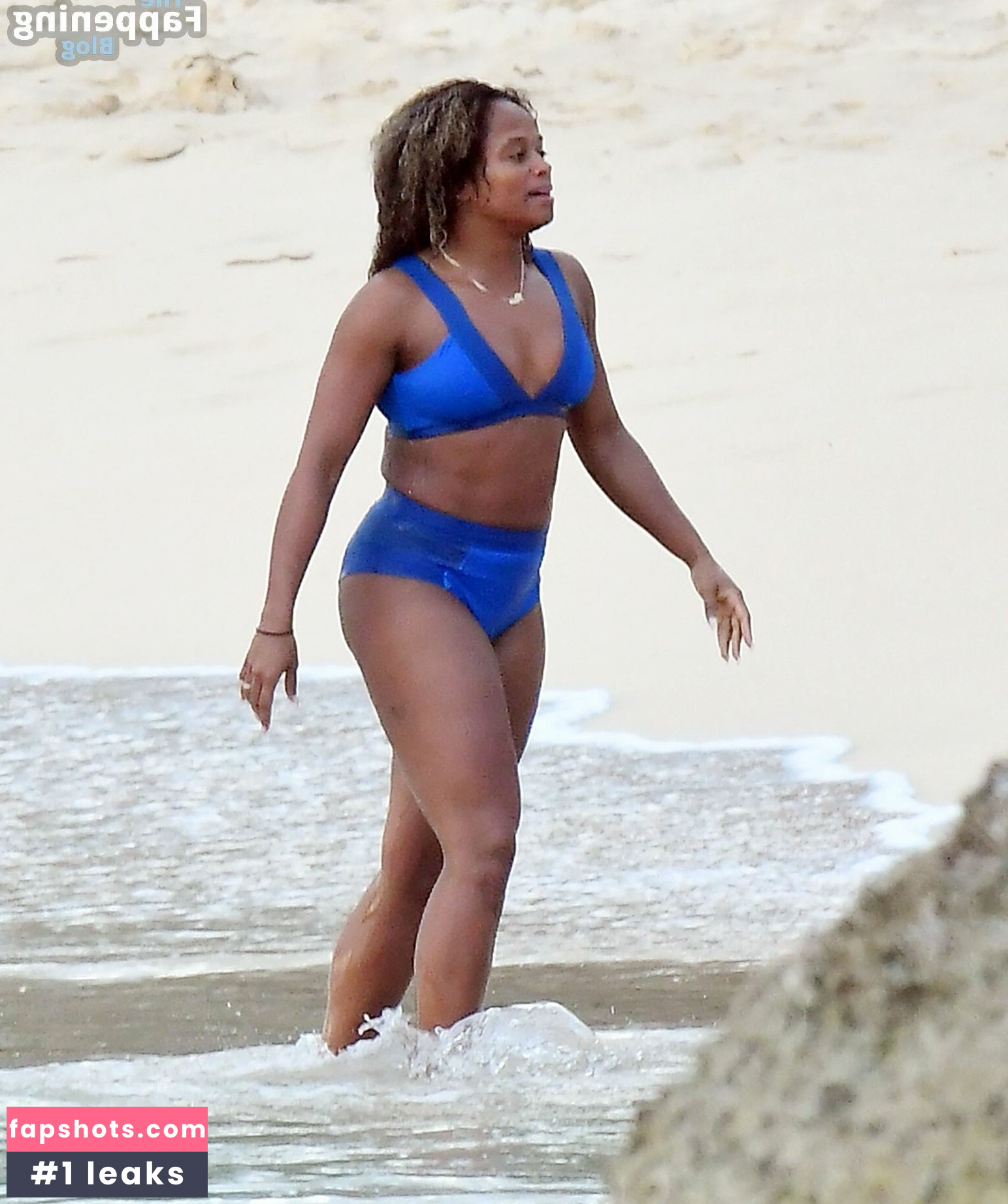 Fleur East gallery photo #20