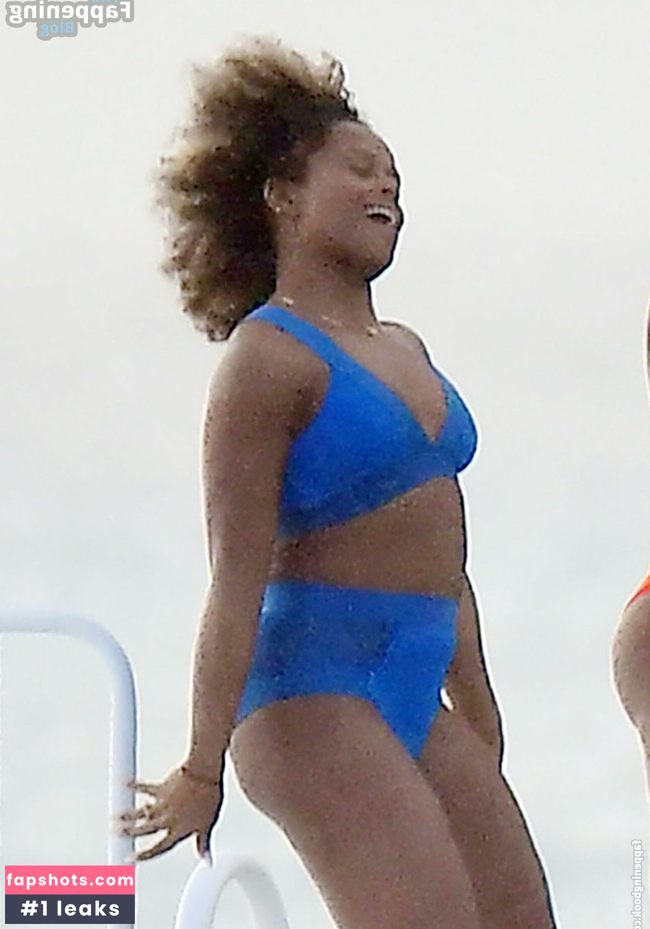 Fleur East gallery photo #30