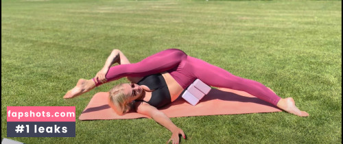 Flexible beauties Nude Leaks OnlyFans Photos #501 - Fapshots