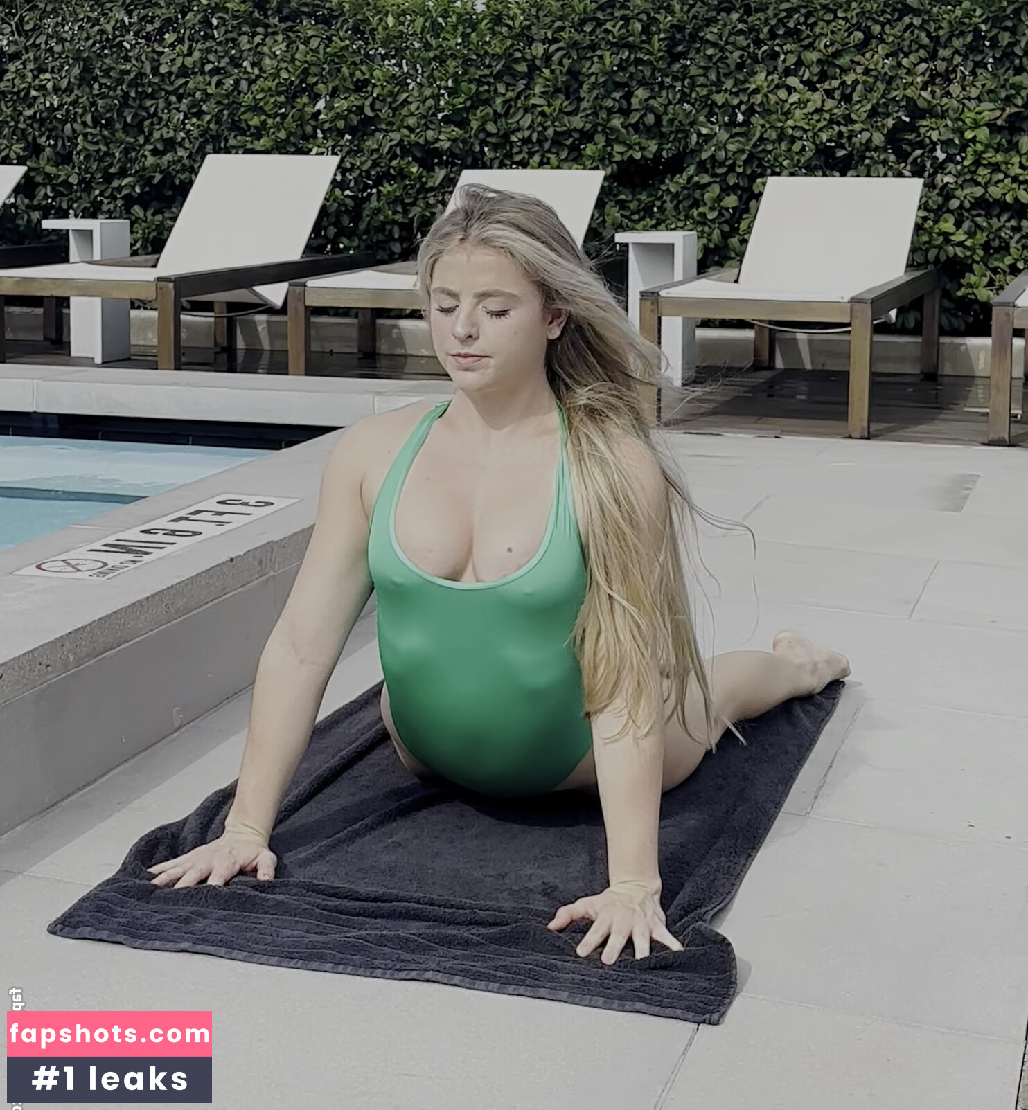 Flexible Beauties gallery photo #213