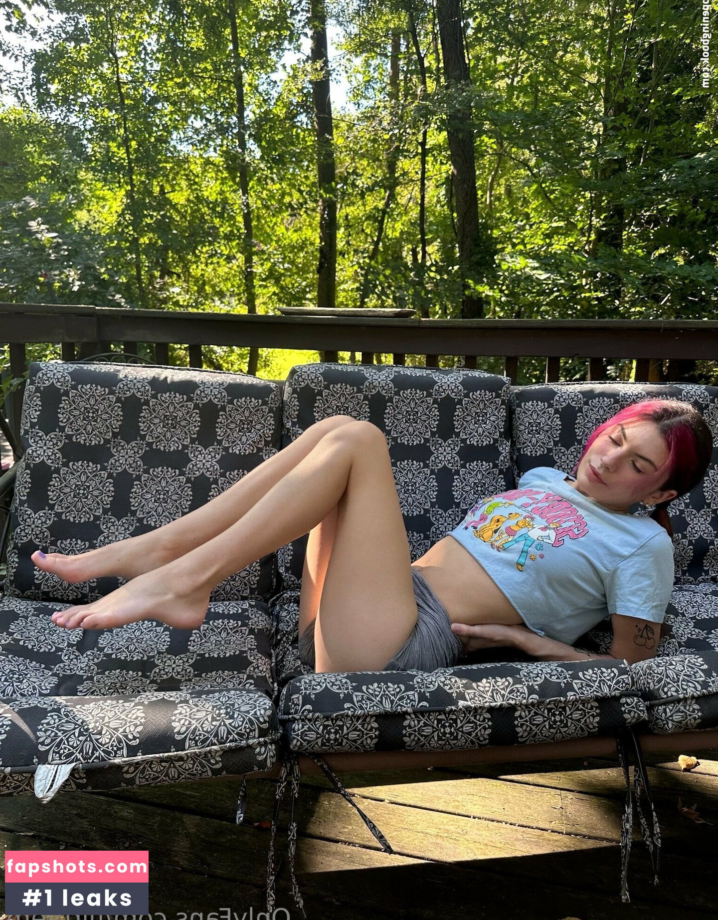 flirtyem gallery photo #13