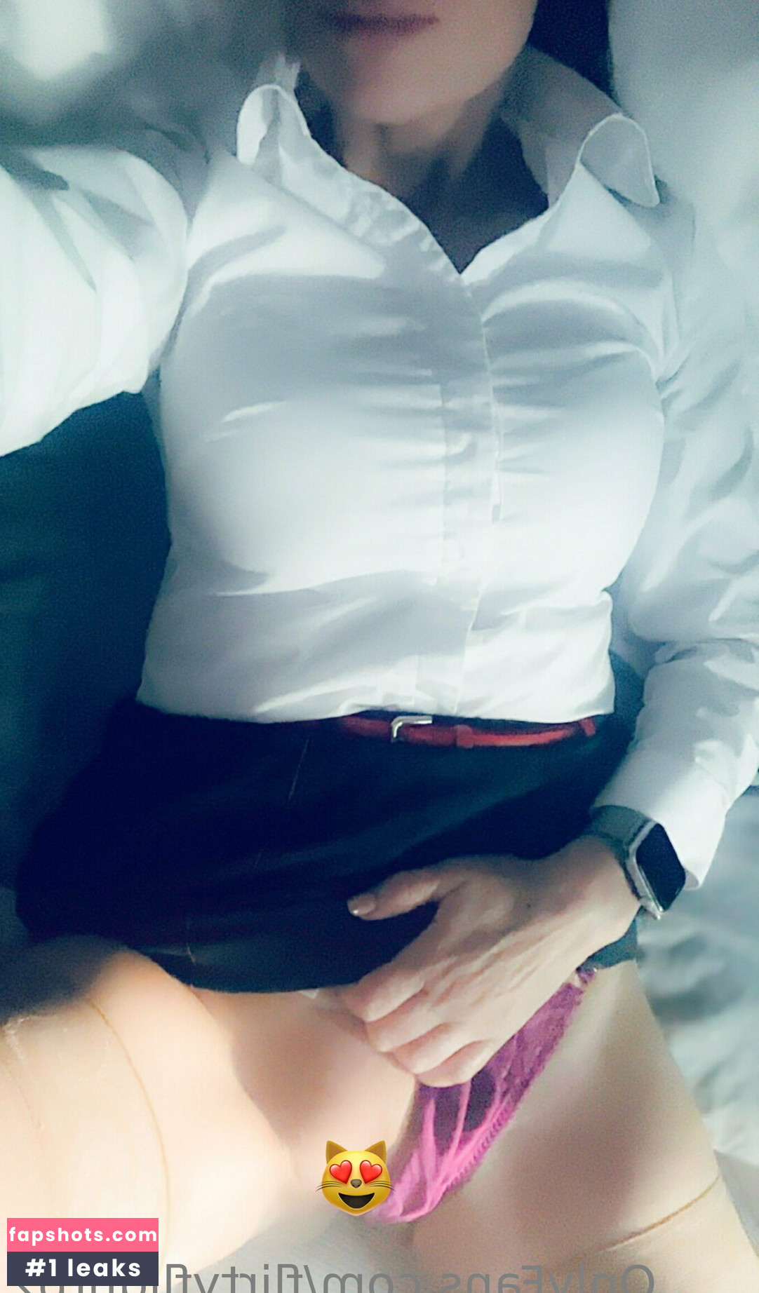 flirtyflightb2 gallery photo #26