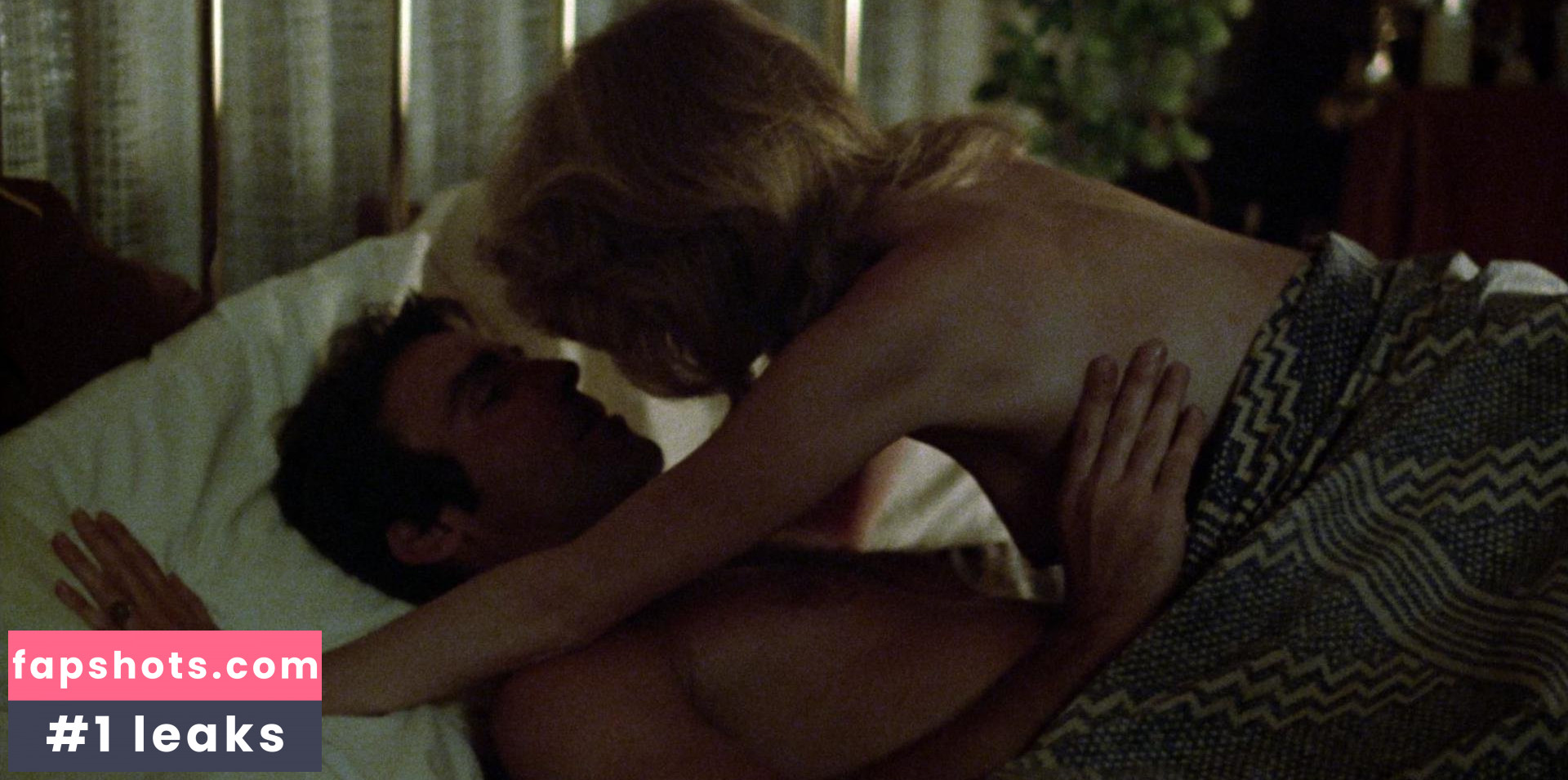 Flo Lawrence nude babe gallery