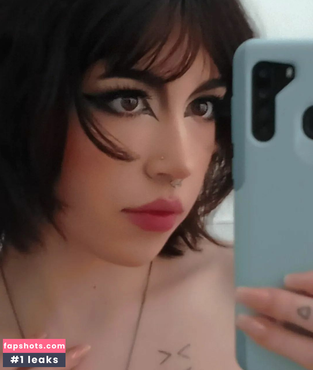 FlodaASMR gallery photo #7