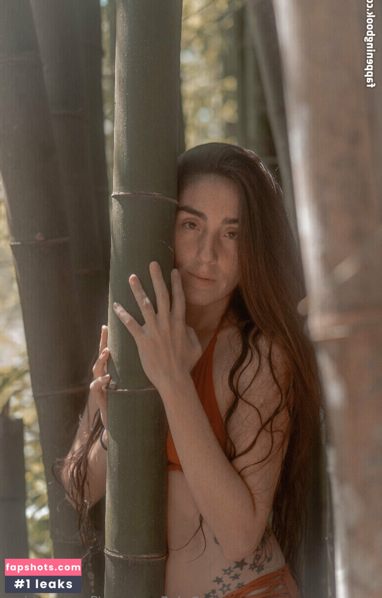 flor_apassion gallery photo #13