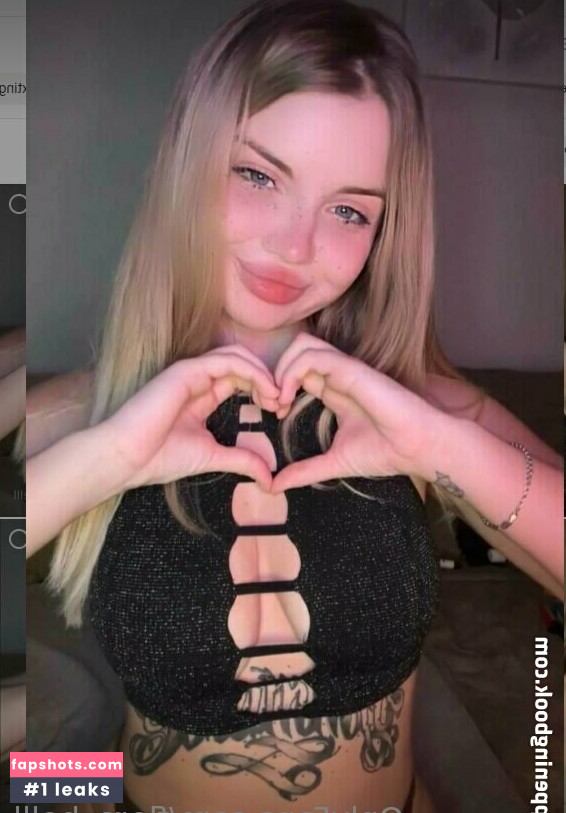 flora_belll gallery photo #18